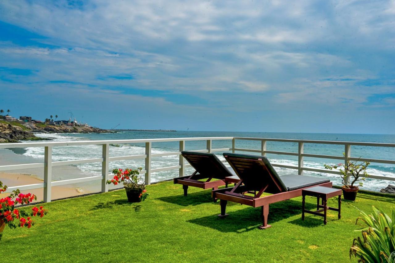 קובאלאם Rockholm At The Light House Beach מראה חיצוני תמונה